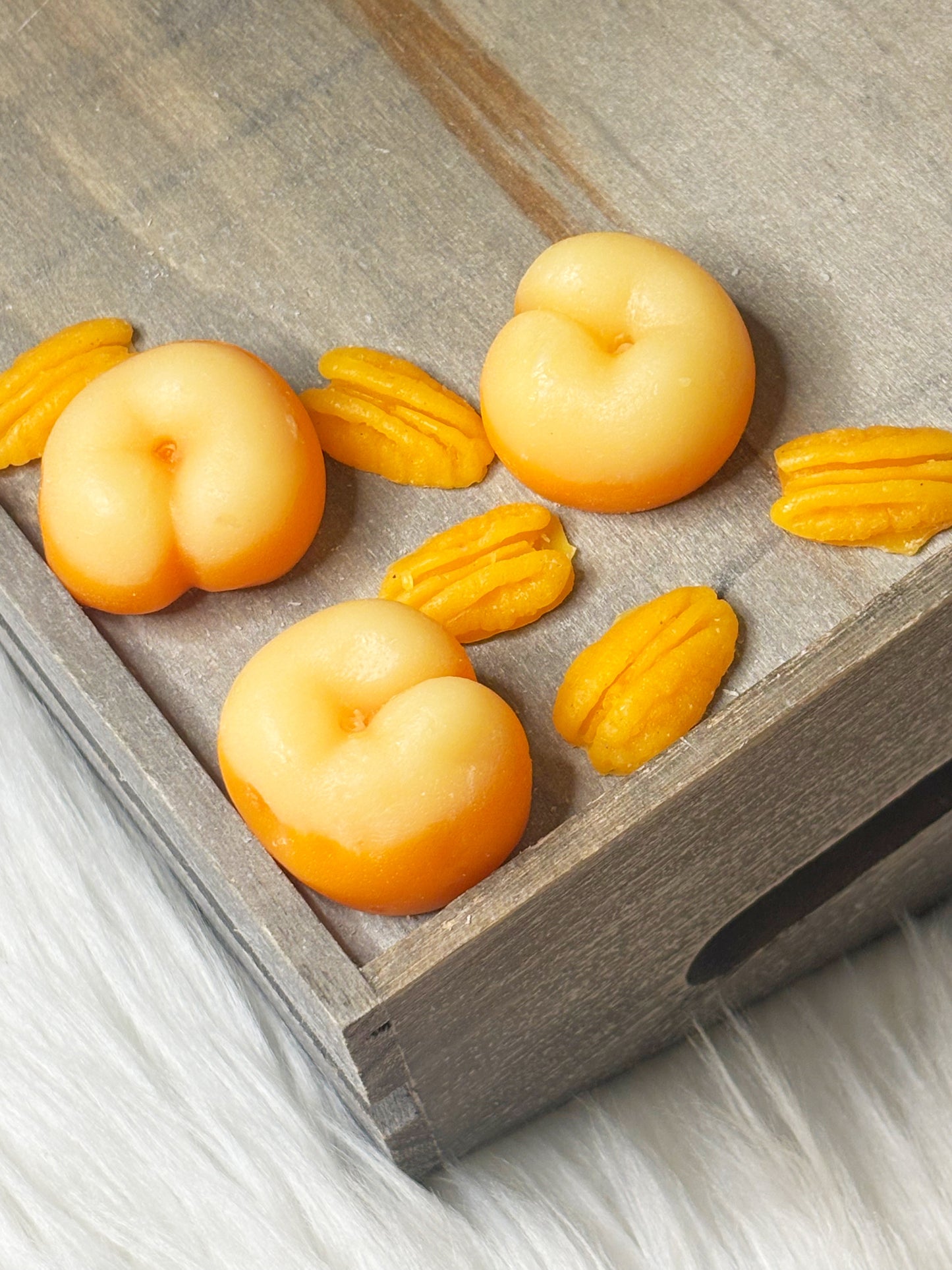 Grilled Peaches & Pecans Wax Melts