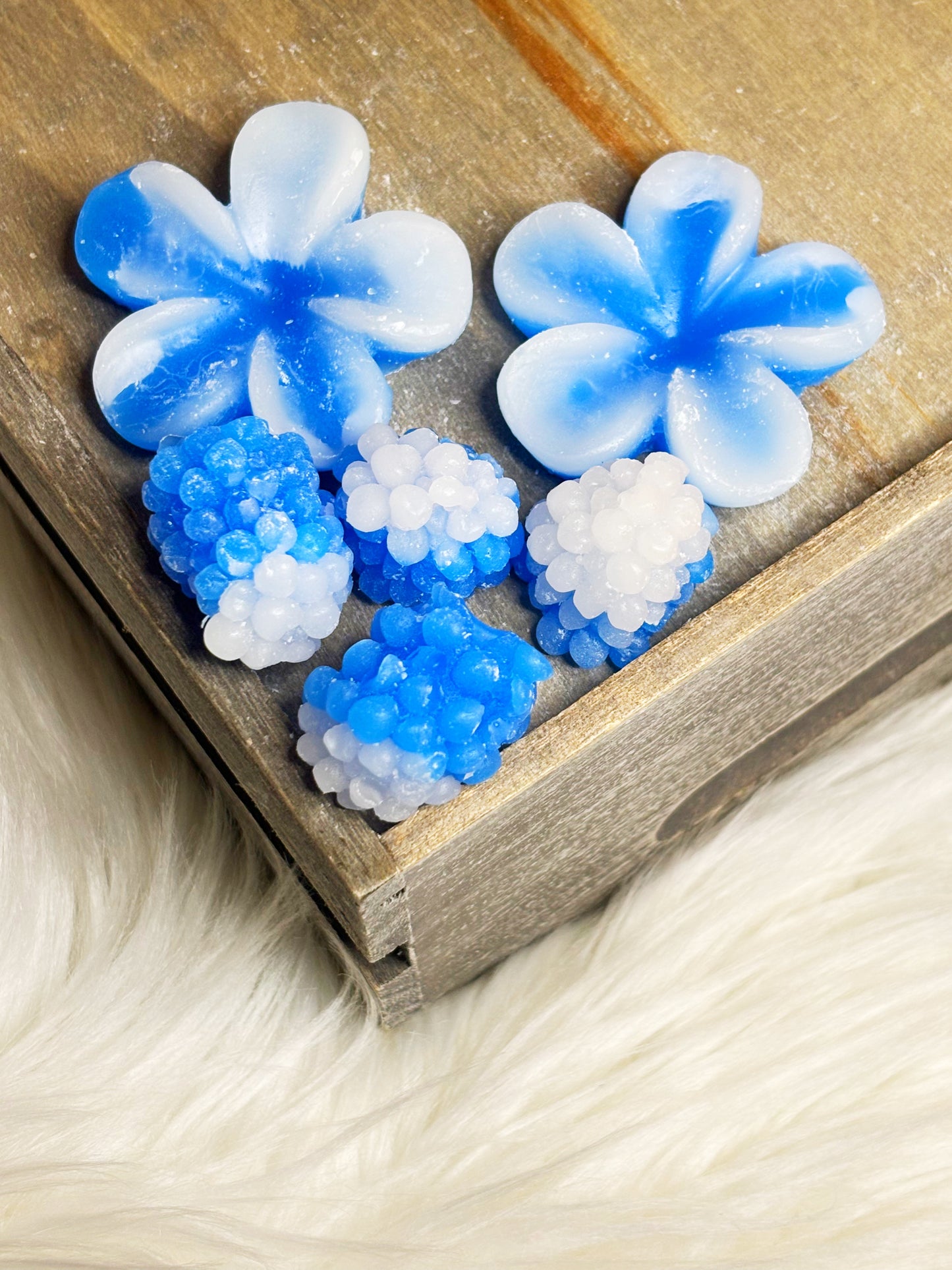 Black and Blue Wax Melts